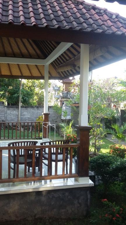 Teman Teman Bungalows 1 Amed Eksteriør bilde