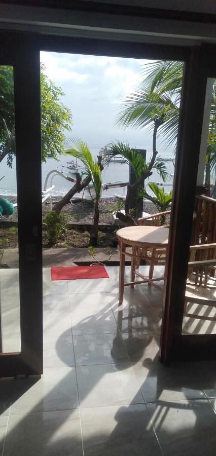 Teman Teman Bungalows 1 Amed Eksteriør bilde